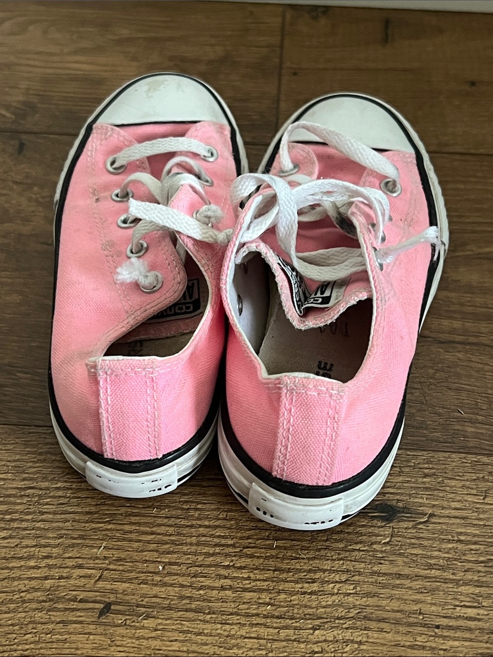 Converse Kids Pink Canvas Low-Top Sneakers with White Toe - Picture 3 of 4
